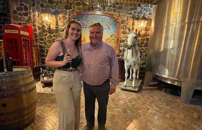 Excursão à vinícola Alyan ao entardecer - Foto 4