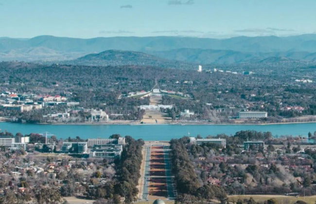 Highlights of Canberra Tour - Photo 8