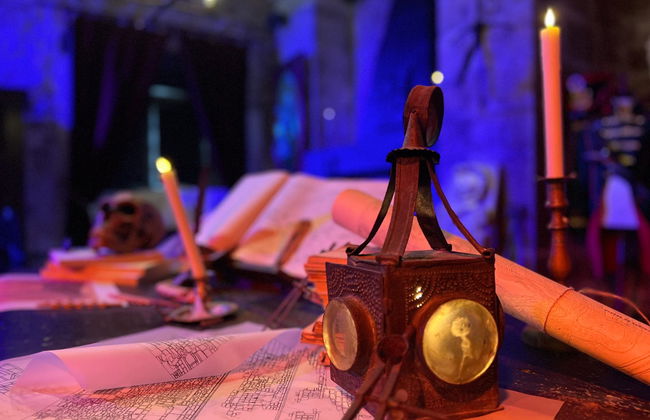 Visita guiada por el Palacio de Velarde - Foto 7