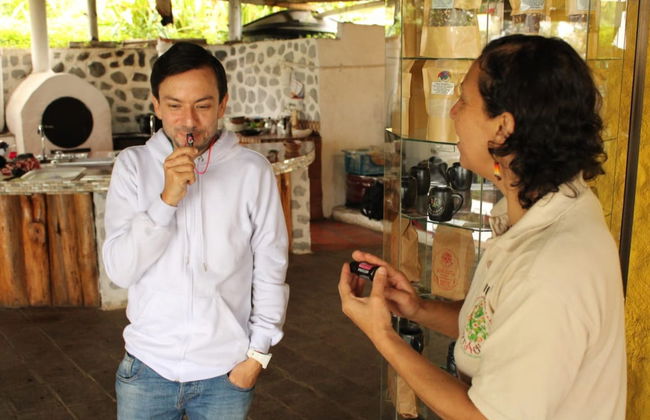 Sesión de aromaterapia y meditación en la finca Tierra Activa - Foto 3