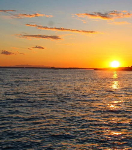 Foto de Paseo en barco por Lárnaca al atardecer