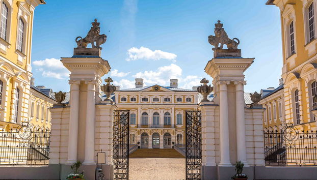 Rundāle Palace Day Trip - Photo 2