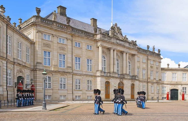 Tour por Copenhague + Entrada a los Jardines Tivoli - Foto 1