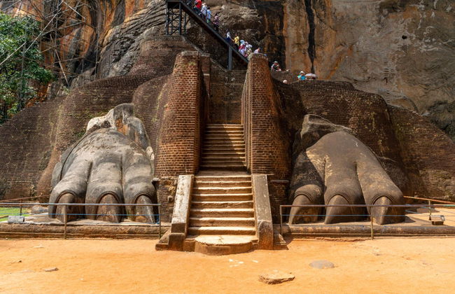 Sigiriya & Hiriwaduna Village Private Excursion - Foto 4