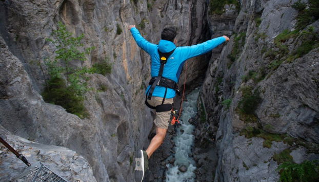 Puenting en el Glacier Canyon - Foto 2