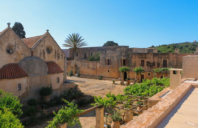 Arkadi Monastery, Margarites & Melidoni Cave Tour - Foto 1