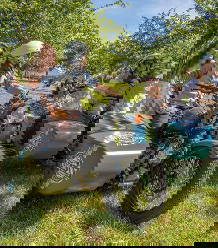 Foto de Tour privado en moto con sidecar desde Honfleur