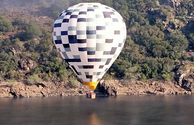 Hot Air Balloon Ride over Ribeira Sacra - Photo 8