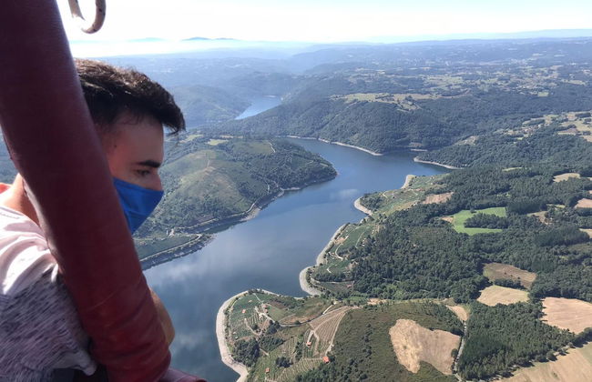 Hot Air Balloon Ride over Ribeira Sacra - Photo 2