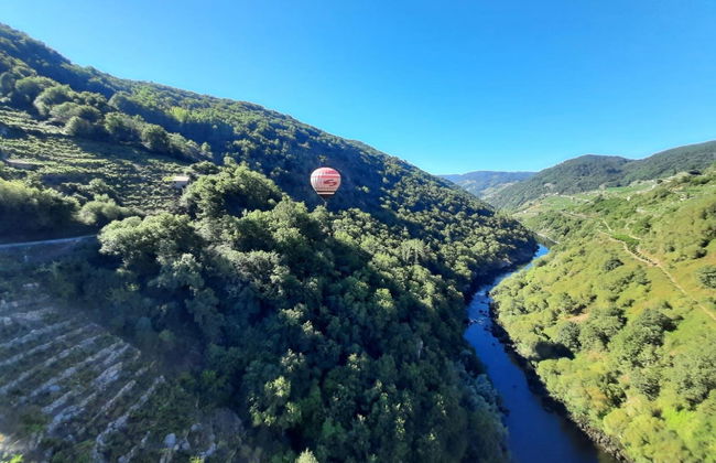 Hot Air Balloon Ride over Ribeira Sacra - Photo 4