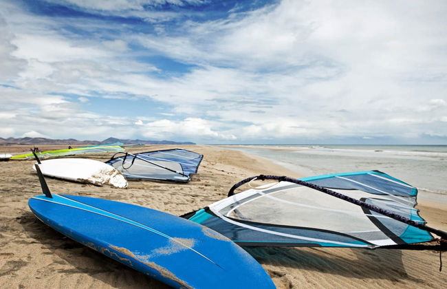 Curso de windsurf en Estartit - Foto 3