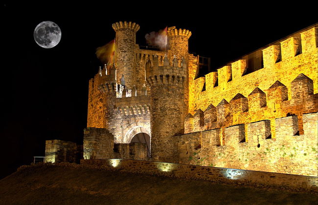 Tour de los misterios y leyendas de Ponferrada - Foto 1