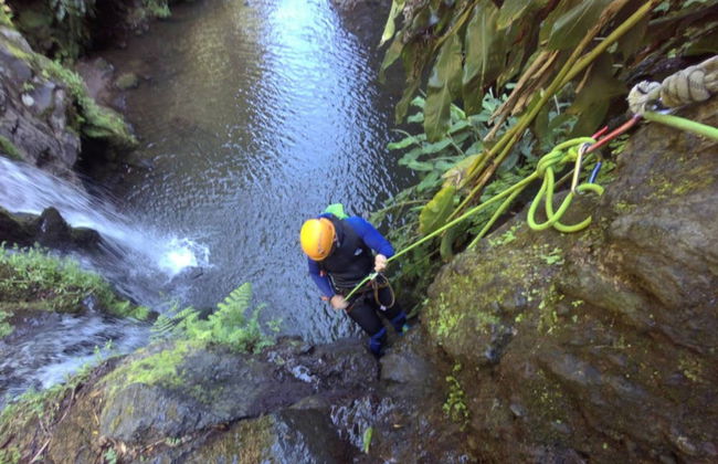 Canyoning à Ribeira dos Caldeirões - Photo 1