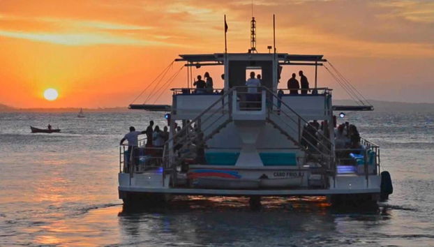 Paseo en catamarán por Cabo Frío - Foto 3