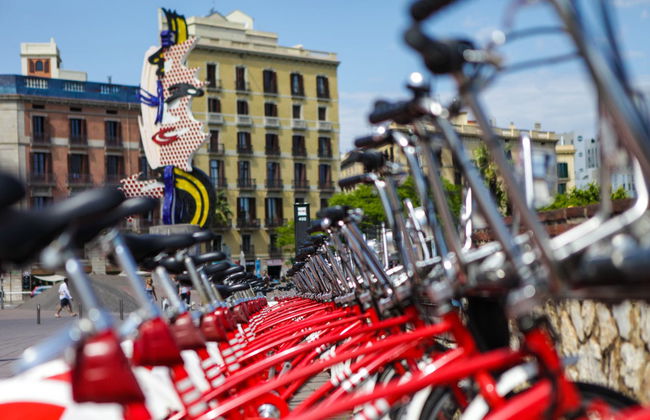 Barcelona Bike Tour - Photo 4