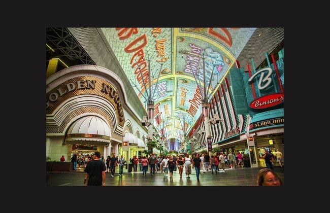 Las Vegas Strip Night Tour - Photo 3