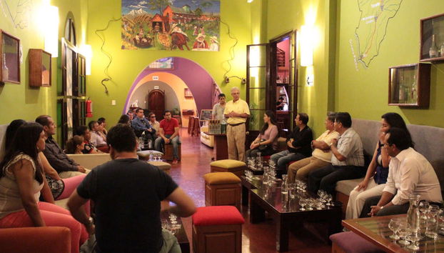 Lima Pisco Tasting Tour - Foto 2