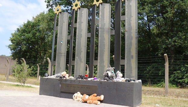 Excursión al campo de concentración de Herzogenbusch - Foto 3