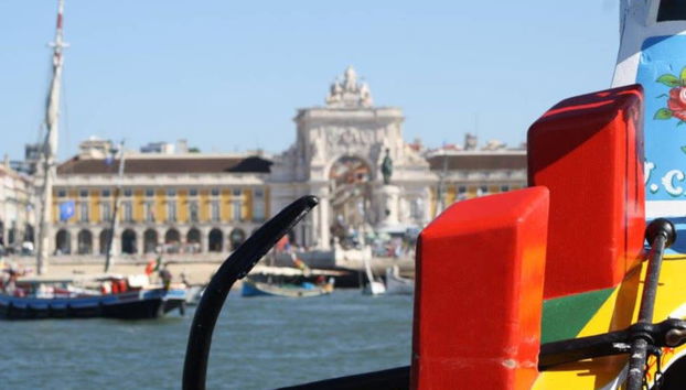 Giro in barca tradizionale a Lisbona - Foto 2