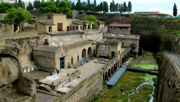 Archeological Park of Herculaneum Skip-the-Line Ticket - Photo 2