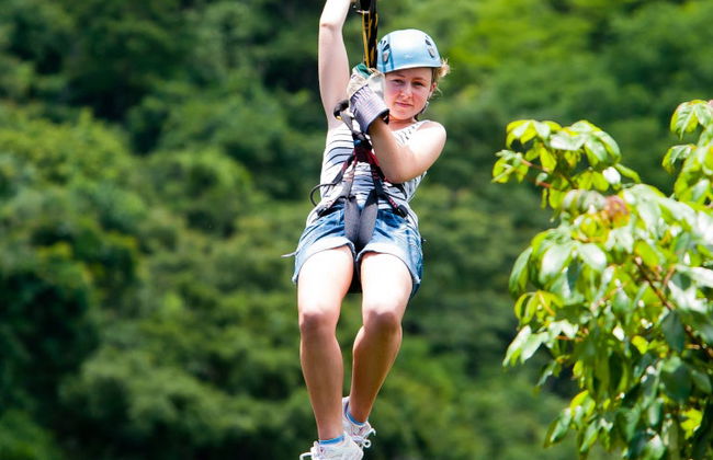Tyrolienne dans la forêt tropicale - Photo 7