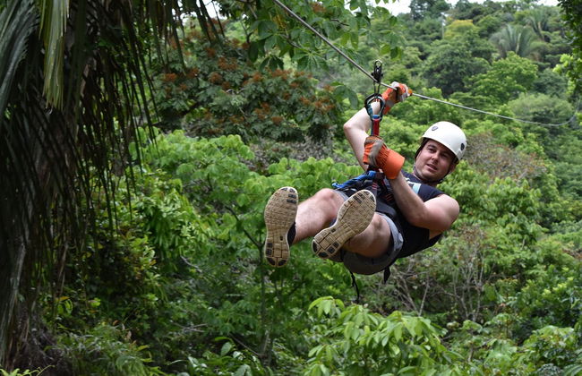 Tyrolienne dans la forêt tropicale - Photo 3