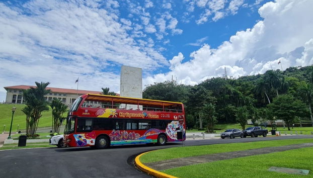 Panama City Tourist Bus - Photo 2