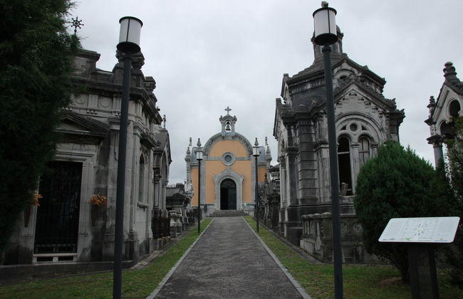 Visita guiada por el cementerio La Carriona - Foto 5