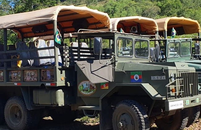 Ivorá Waterfalls Tour in a Military Truck - Photo 8