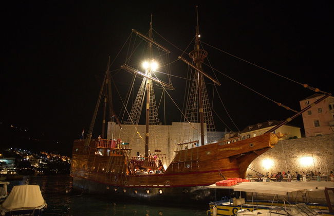 Crucero nocturno en galeón por Dubrovnik - Foto 4