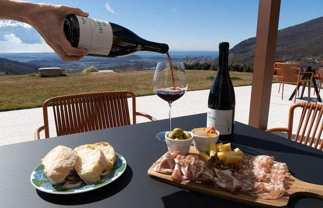Degustazione di vino in una cantina di Spiazzi - Foto 7