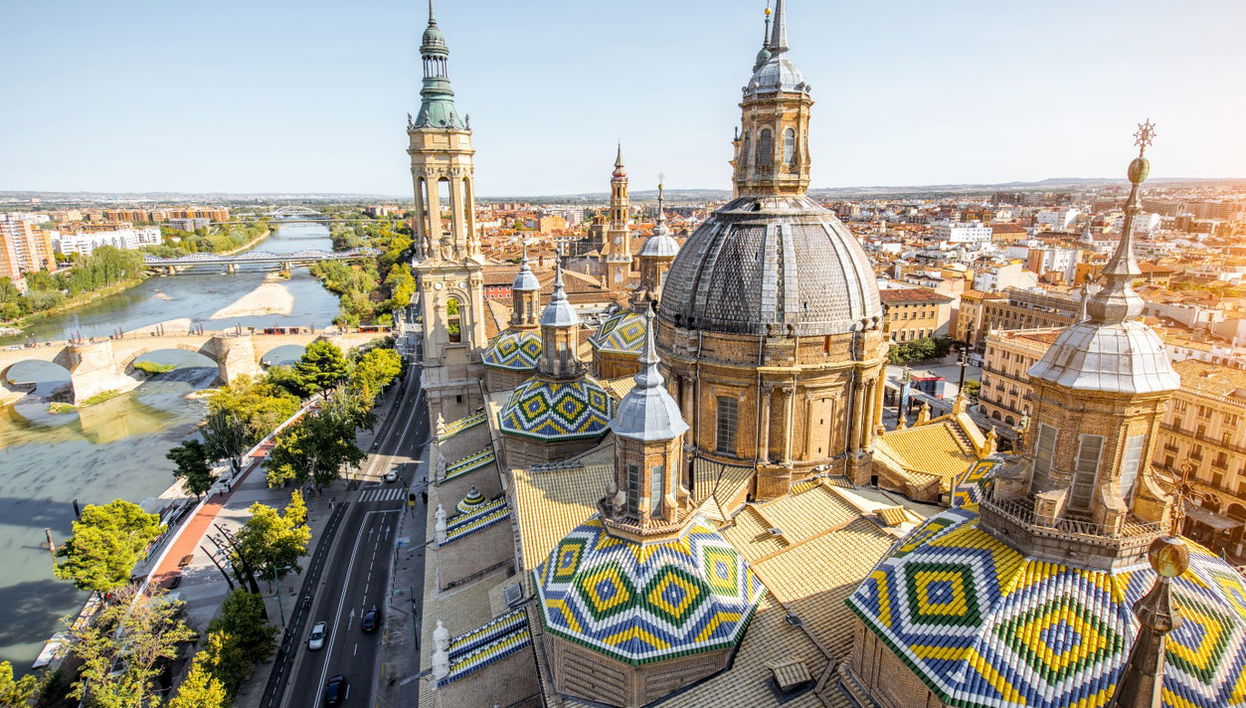 Visita guiada por la Basílica del Pilar - Foto 1