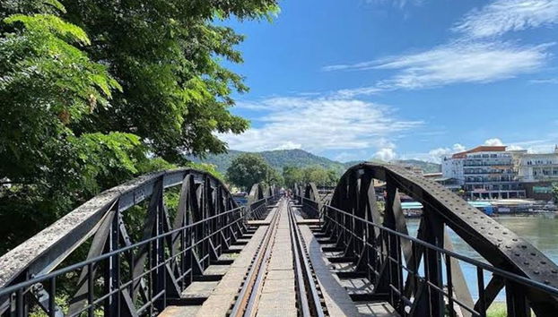 Excursion d'une journée complète - Pont de la voie ferrée de la mort et cascade d'Erawan - Photo 5