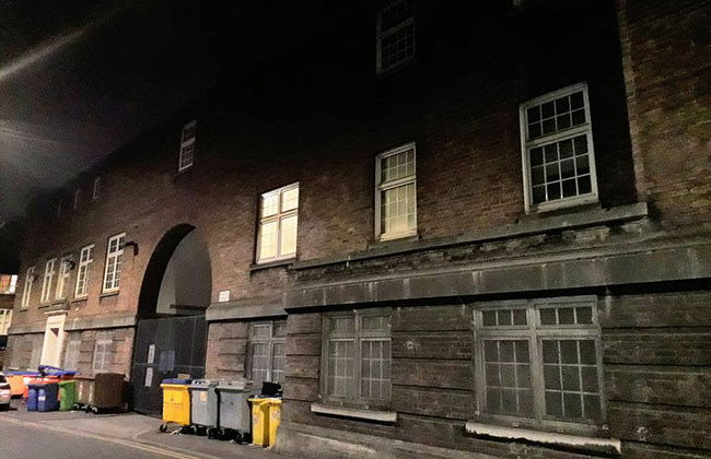 Manchester Haunt Quest: Resolva o Mistério do Pusher - Foto 5