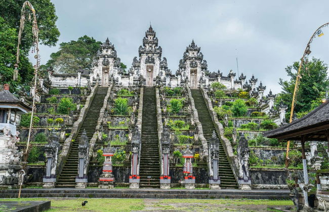 Tour privado por Pura Lempuyang, Goa Lawah y Tirta Gangga - Foto 2