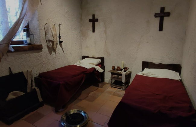 Visita guiada por el antiguo hospital de Antezana - Foto 5
