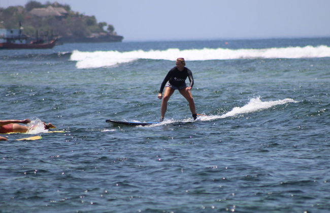 Curso de surf en Nusa Lembongan - Foto 4