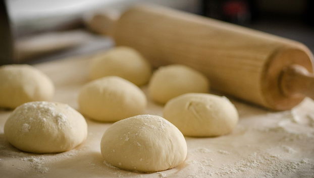 Préparation de la pâte à pizza