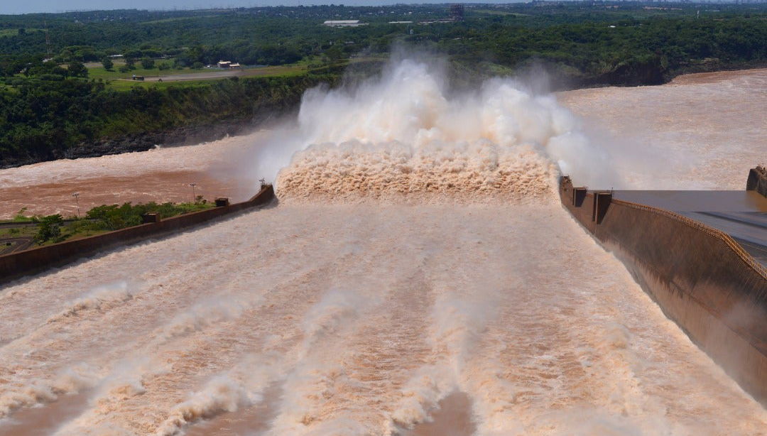 Itaipu Dam + Tatí Yupí Refuge Tour - Photo 1