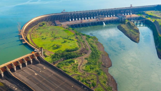 Itaipu Dam + Tatí Yupí Refuge Tour - Photo 2