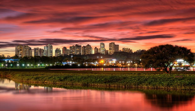 Tour nocturno por Curitiba - Foto 3