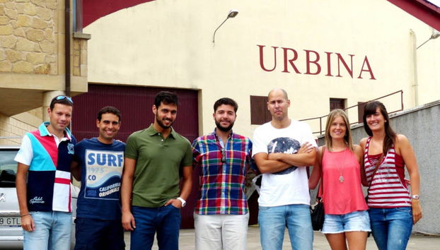 Visite des caves à vin Urbina - Photo 2