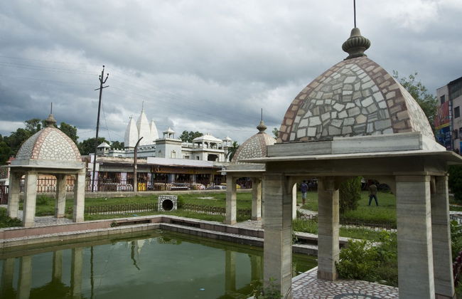 Tour privado por los templos de Varanasi - Foto 3