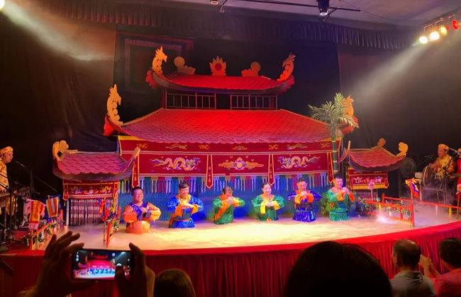 Spectacle de marionnettes sur l'eau + dîner-croisière - Photo 4