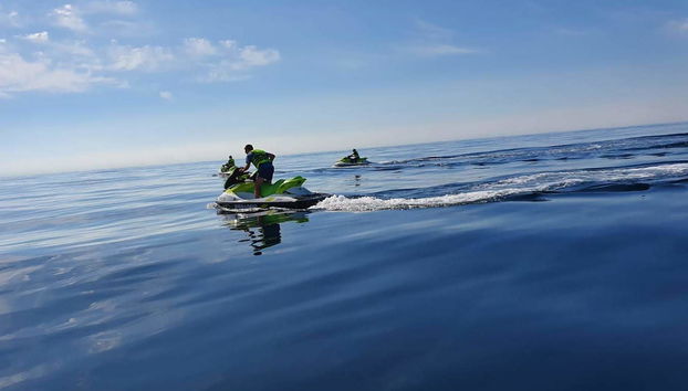 Tour en moto de agua por la costa de Sabinillas - Foto 2