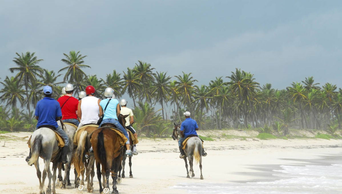 Balade à cheval sur l’île de Tinharé - Photo 1