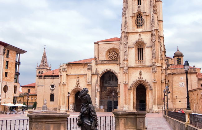 Visita guiada por Oviedo - Foto 2