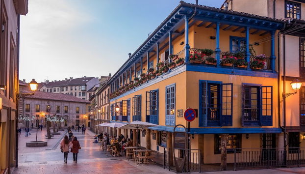 Visita guiada por Oviedo - Foto 2