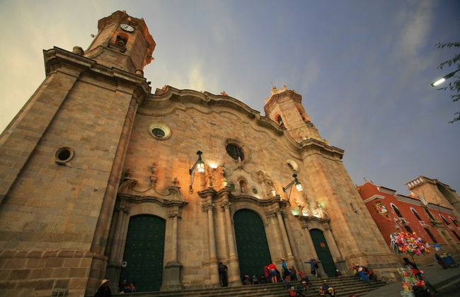Visita guiada por la Santa Basílica Catedral de Potosí - Foto 1