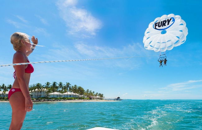 Parasailing em Key West - Foto 3